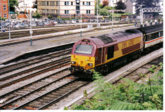 
Newport Station and 67002, July 2004